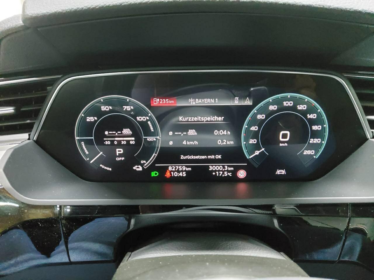 Foto 9 van Audi Q8