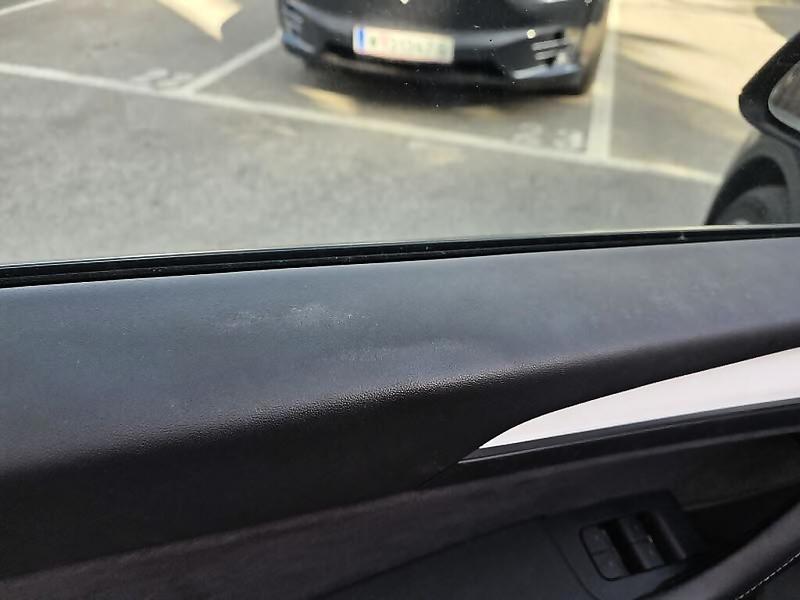 Foto 21 van Tesla Model Y