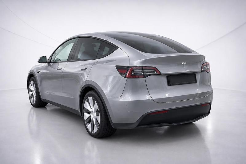 Foto 5 van Tesla Model Y