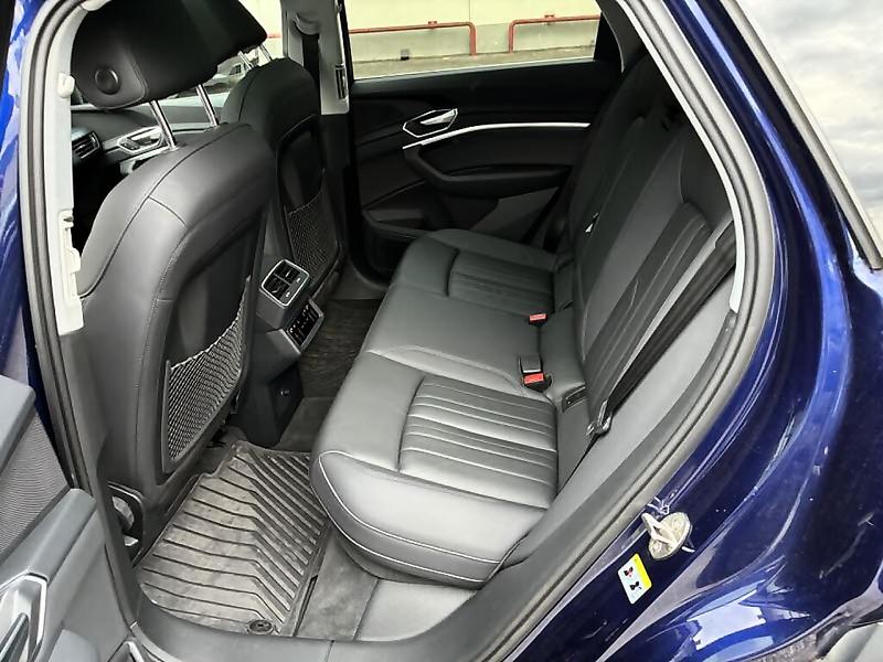 Foto 6 van Audi e-tron