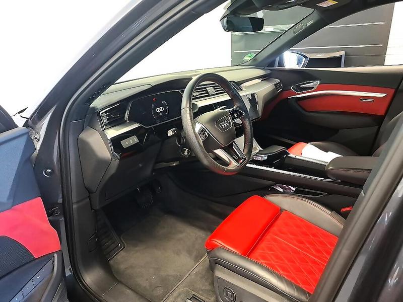 Foto 6 van Audi e-tron