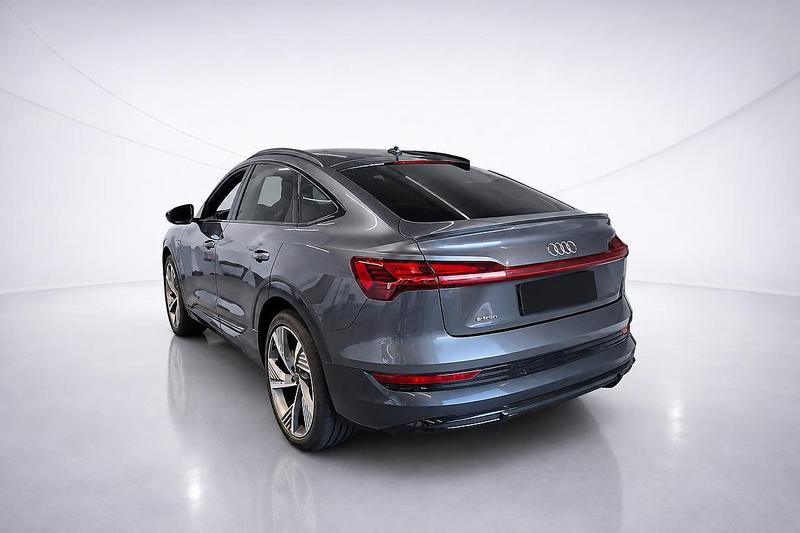 Foto 5 van Audi e-tron