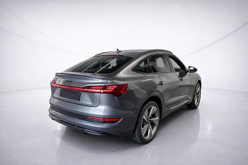 Foto 4 van Audi e-tron