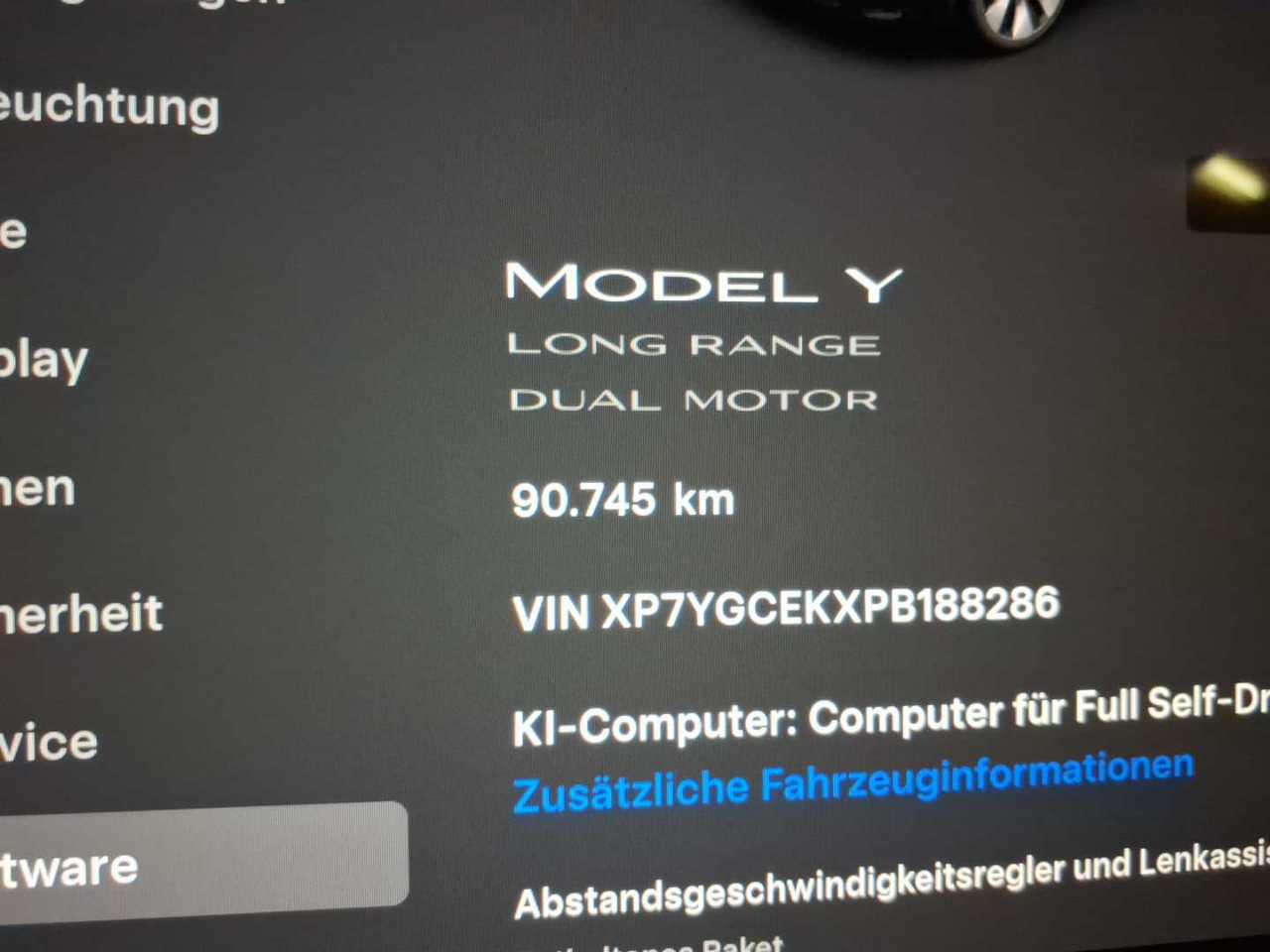 Foto 13 van Tesla Model Y