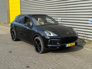 Porsche Cayenne S 2.9 Platinum - AWD - Petrol - Automatic - 440 hp - 112.840 km