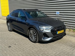 Audi E-tron Sportback 95 kWh S Edition - Electric - Automatic - 408 hp - 103.318 km