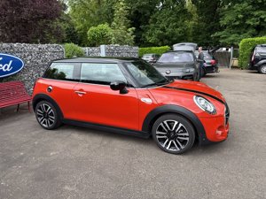 Mini Cooper 3 Doors S 2.0i JCW - Petrol - Automatic - 191 hp - 57.298 km