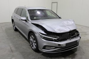 Volkswagen Passat Variant 2.0 TDI Elegance Business - Diesel - Automatic - 150 hp - 151.516 km