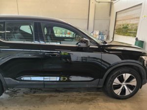 Volvo XC40 T4 Inscription Expression - Hybrid - Automatic - 211 hp - 91.821 km