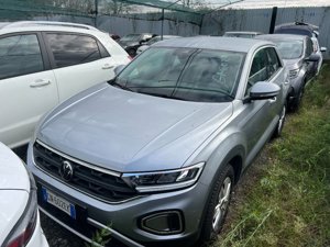 Volkswagen T-Roc 1.0 TSI Business - Petrol - Manual - 110 hp - 96.926 km