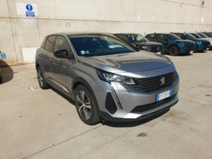 Peugeot 3008 1.6 Allure Pack - Hybrid - Automatic - 300 hp - 76.000 km