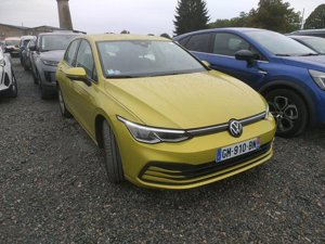 Volkswagen Golf 1.0 eTSI Life Business - Petrol - Automatic - 110 hp - 100.297 km