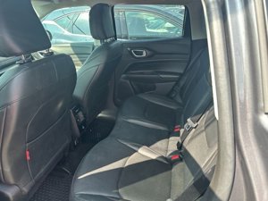 Jeep Compass 4xe 1.3 Trailhawk - AWD - Hybrid - Automatic - 240 hp - 85.114 km