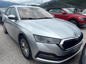 Skoda Octavia Combi 2.0 TDI Executive - Diesel - Automatic - 150 hp - 179.928 km