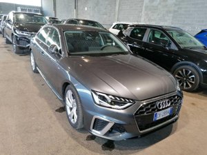 Audi A4 30 TDI Advanced - Diesel - Automatic - 136 hp - 4.864 km