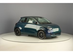 Fiat 500 e 37 kWh La Prima - Electric - Automatic - 118 hp - 11.269 km