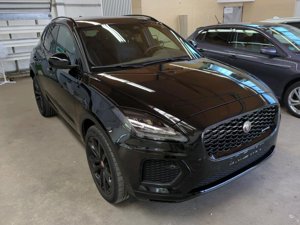Jaguar E-Pace 2.0 R-Dynamic - AWD - Diesel - Automatic - 204 hp - 40.486 km