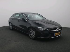 Mercedes-Benz CLA Shooting Brake 180 Business Solution - Petrol - Automatic - 136 hp - 214.595 km