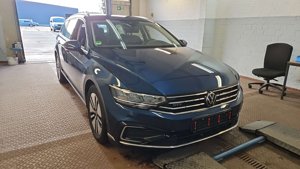 Volkswagen Passat Variant GTE 1.4 TSI - Hybrid - Automatic - 156 hp - 47.191 km
