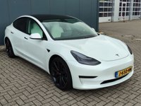 Tesla Model 3 Performance 75 kWh - Dual Motor - Electric - Automatic - 462 hp - 237.559 km
