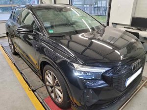 Audi E-tron Q4 40 - Electric - Automatic - 204 hp - 24.662 km