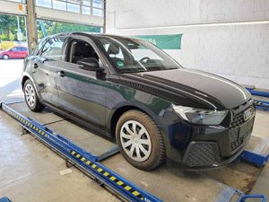 Audi A1 Sportback 30 TFSI - Petrol - Manual - 116 hp - 13.018 km
