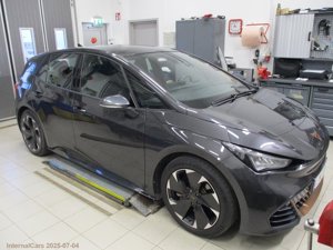Cupra Born - Electric - Automatic - 231 hp - 48.850 km