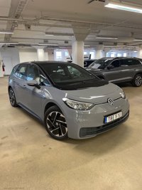 Volkswagen ID.3 Pro Performance - Electric - Automatic - 204 hp - 21.000 km