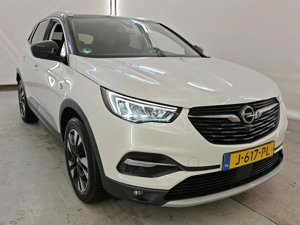 Opel Grandland X 1.2i Innovation - Petrol - Automatic - 131 hp - 78.677 km
