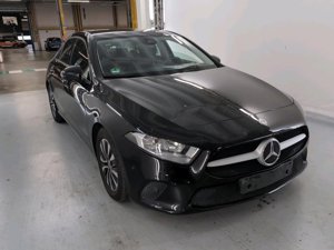 Mercedes-Benz A 180d Business Solution - Diesel - utomtic - 116 hp - 130.699 km