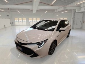 Toyota Corolla 2.0 Style - Hybrid - Automatic - 152 hp - 134.787 km