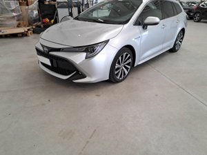 Toyota Corolla 1.8 Style - Hybrid - Automatic - 98 hp - 176.710 km