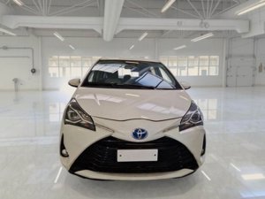 Toyota Yaris 1.5 Business - Hybrid - Automatic - 101 hp - 14.190 km