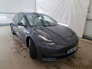 Tesla Model 3 Performance - Dual Motor - Electric - Automatic - 490 hp - 18.148 km