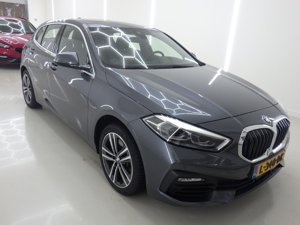BMW 1 Series 120i Business - Petrol - Automatic - 178 hp - 124.011 km