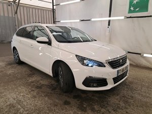 Peugeot 308 SW 1.2i Allure Business - Petrol - Automatic - 130 hp - 189.648 km
