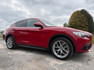 Alfa Romeo Stelvio 2.0 Super - Petrol - Automatic - 280 hp - 101.572 km