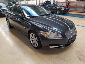 Jaguar XF 3.0 - Diesel - Automatic - 208 hp - 245.338 km