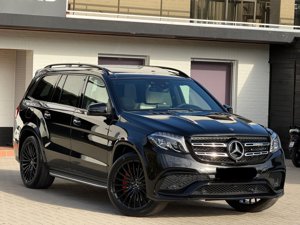 Mercedes-Benz GLS AMG 63 - Petrol - Automatic - 585 hp - 146.265 km