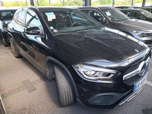 Mercedes-Benz GLA 250e Business Line - Hybrid - Automatic - 218 hp - 84.260 km