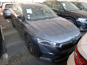 Skoda Octavia Combi RS 2.0 TDI RS - AWD - Diesel - Automatic - 200 hp - 121.671 km