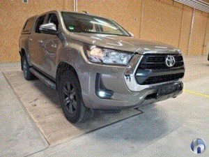 Toyota Hilux 2.8 Comfort - AWD - Diesel - Automatic - 204 hp - 159.408 km