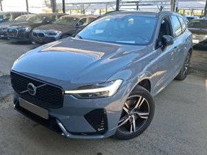 Volvo XC60 T6 R-Design - AWD - Hybrid - Automatic - 350 hp - 121.024 km