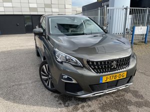 Peugeot 3008 1.2i Allure - Petrol - Automatic - 131 hp - 162.316 km