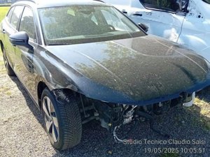 Volkswagen Passat Variant 2.0 TDI - Diesel - Automatic - 122 hp - 34.387 km