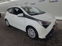 Toyota Aygo 1.0 VVT-i X-Play - Petrol - Manual - 72 hp - 120.856 km